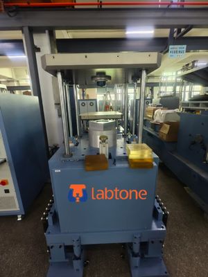 SKM700 Stoßstoßprüfmaschine für Elektronik mit IEC68-2-29 JIS C0042-1995