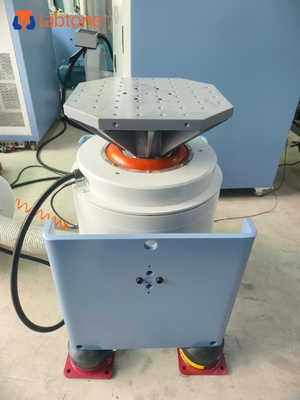 Maximal-Sine-Kraft 300Kg.f Spitzenwert (3KN) Luftgekühltes Vibrationsprüfsystem für Batterie-Labortests mit UL1642 / UN38.3