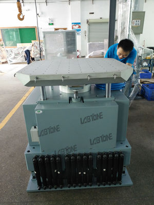 Umfassende Stoßprüfmaschine zur Beurteilung der Absturzfähigkeit des Produkts gemäß IEC 60068 2 27 und zugehörigen Normen