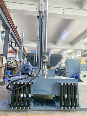 200 g Nutzlast-Bump-Testmaschine zur Gewährleistung und Designzufriedenheit SKM500-SKM1500 1-80Hz Bump-Wiederholungsfrequenz